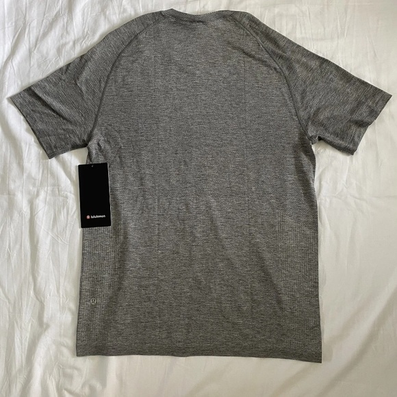 Lululemon Metal Vent Tech SS 2.0 LM3CX3S SLTE/WHT Slate/White Mens Size Large - Picture 3 of 5